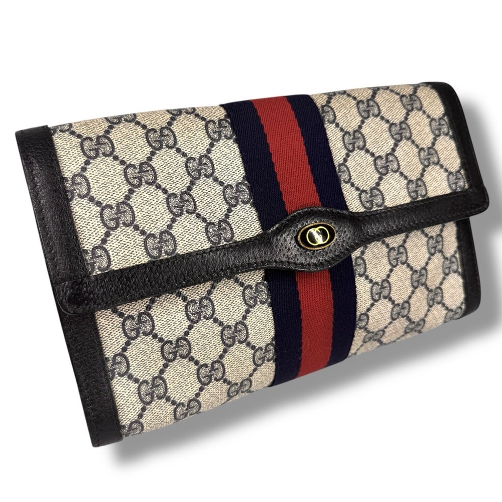 GUCCI GG Monogram Supreme Vintage Clutch – Navy Blue - Picture 4 of 15